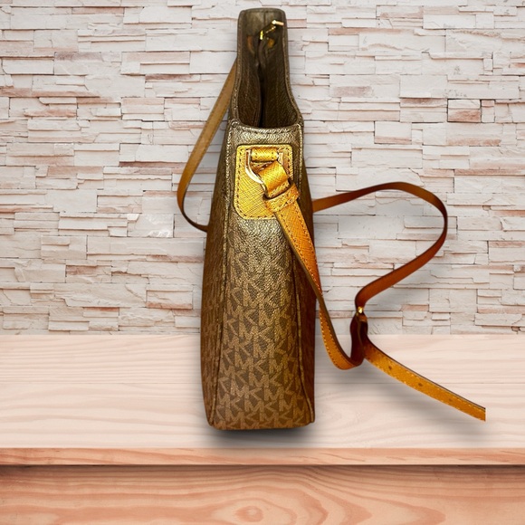 Michael Kors Brown Crossbody Bag - Picture 5 of 8